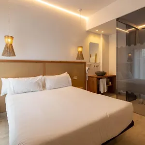 https://marigna.ibizaislandhotels.net